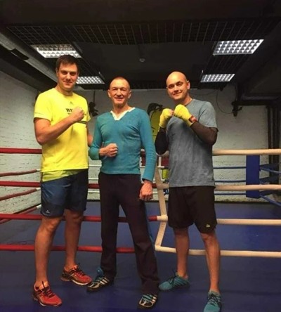 Тренировки по боксу групповые  Клуб единоборств "Груша" (12 тренировок) - купить в Варнях